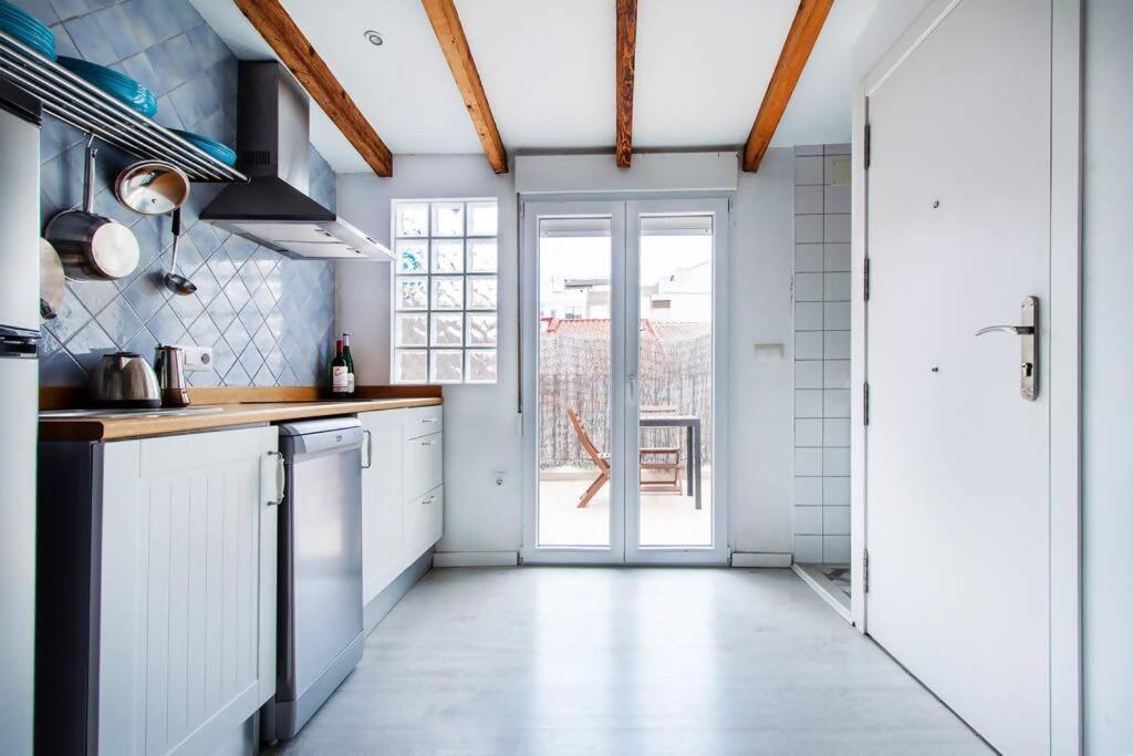 Estudio Para Parejas Con Terraza En La Playa Valencia Exteriör bild
